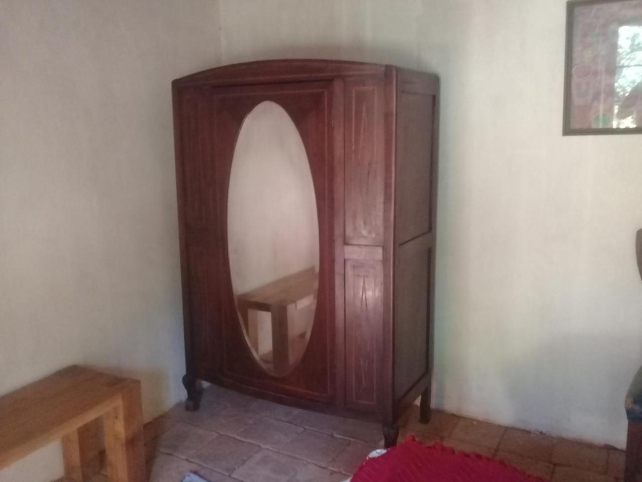 Hostal Del Ingles Вичукен Екстериор снимка